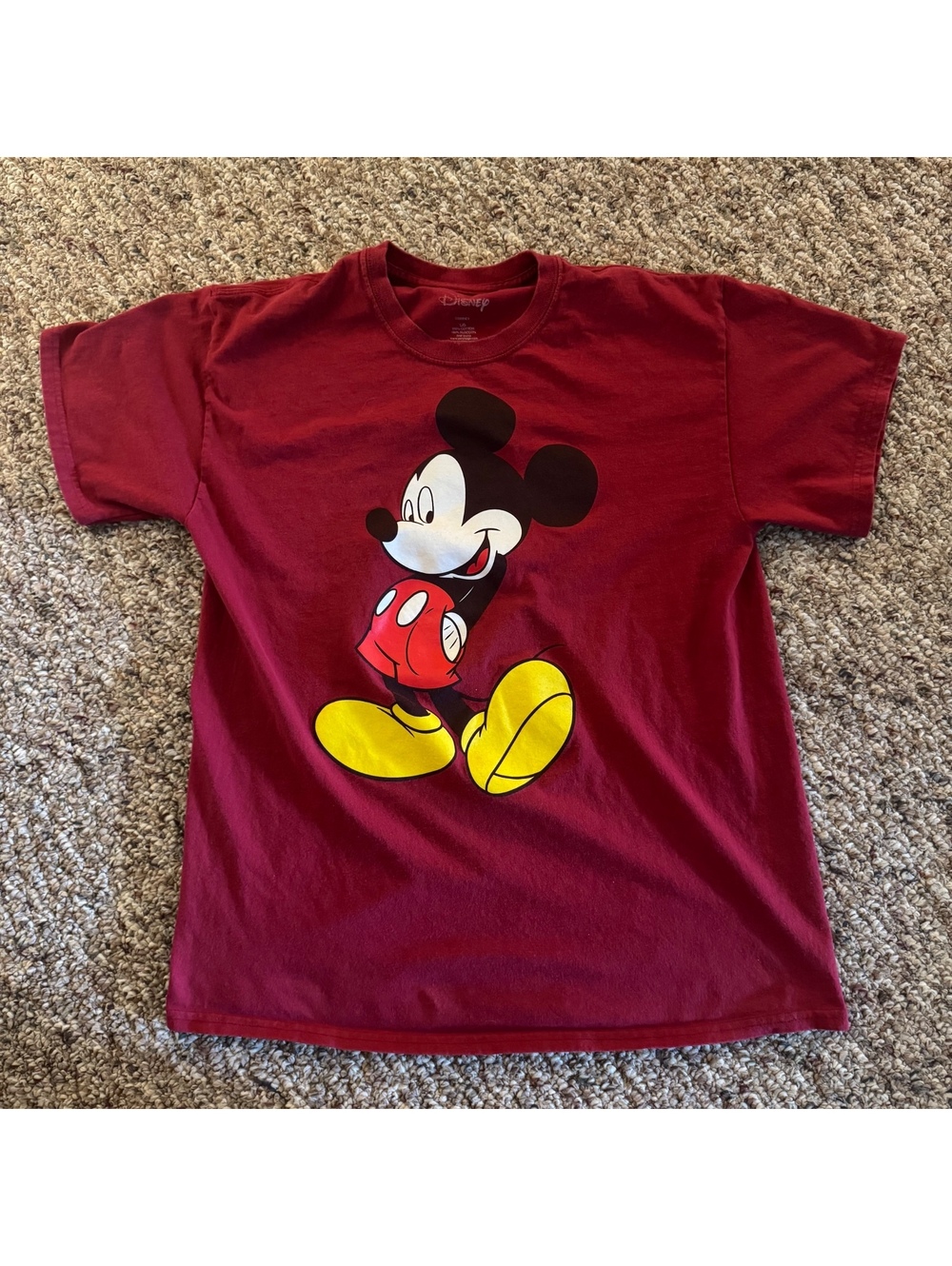 Disney Mickey Mouse Short Sleeve Graphic T-Shirt Size Large Red